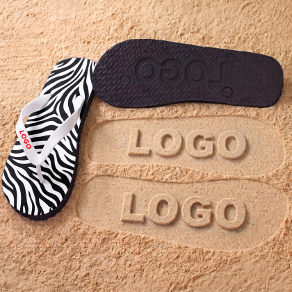 Chinelos personalizados pretos ou brancos com impressão e gravação na sola